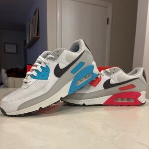 Nike Air Max 90 Men's Shoes in White-Iron Grey-Chlorine Blue colorway size 11